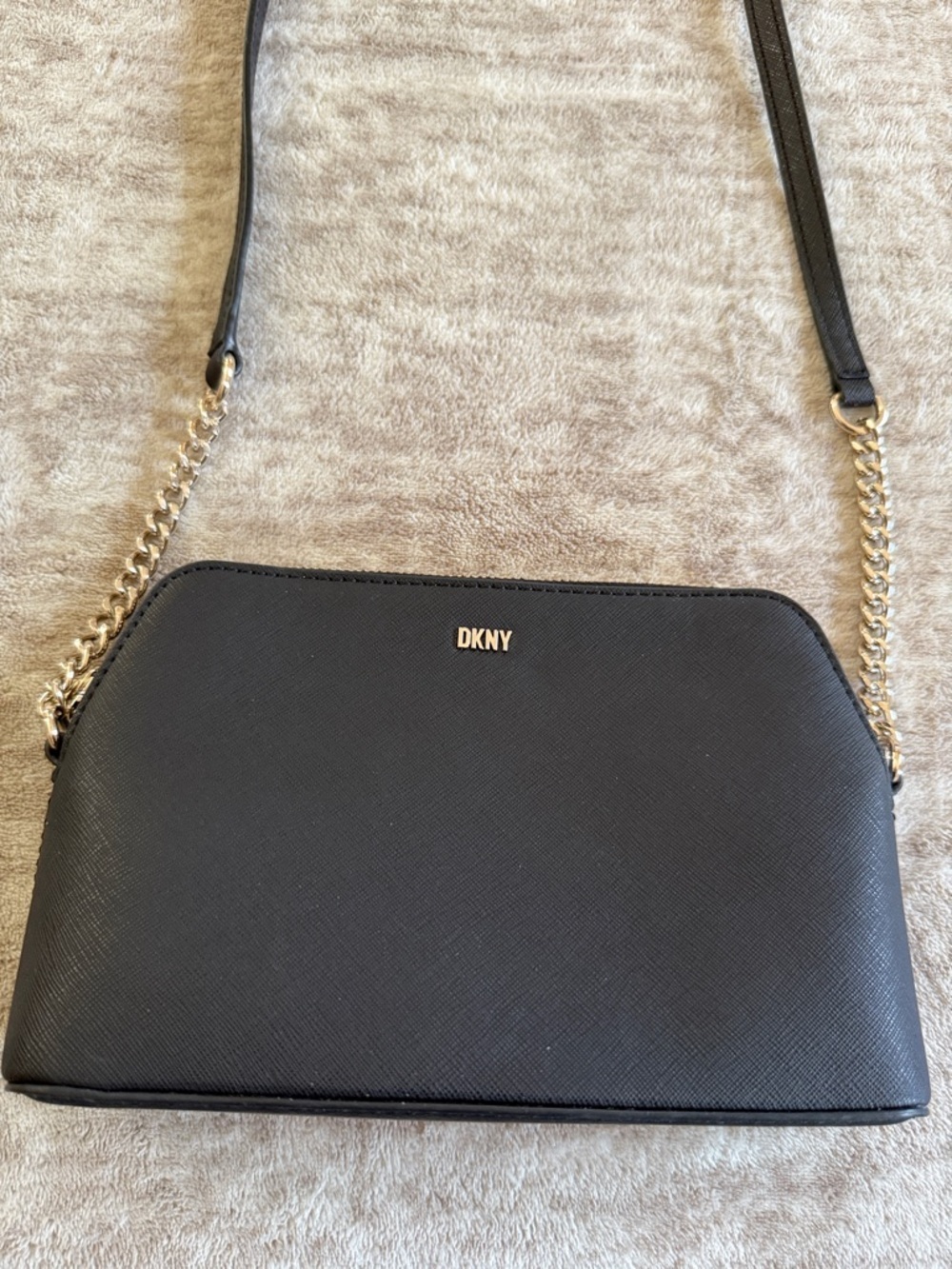 DKNY Textured Crossbody purse with Gold Logo-NWOT - Picture 5 of 11